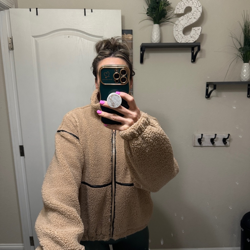 Vici Cozy Tan Teddy Jacket - Picture 6 of 6